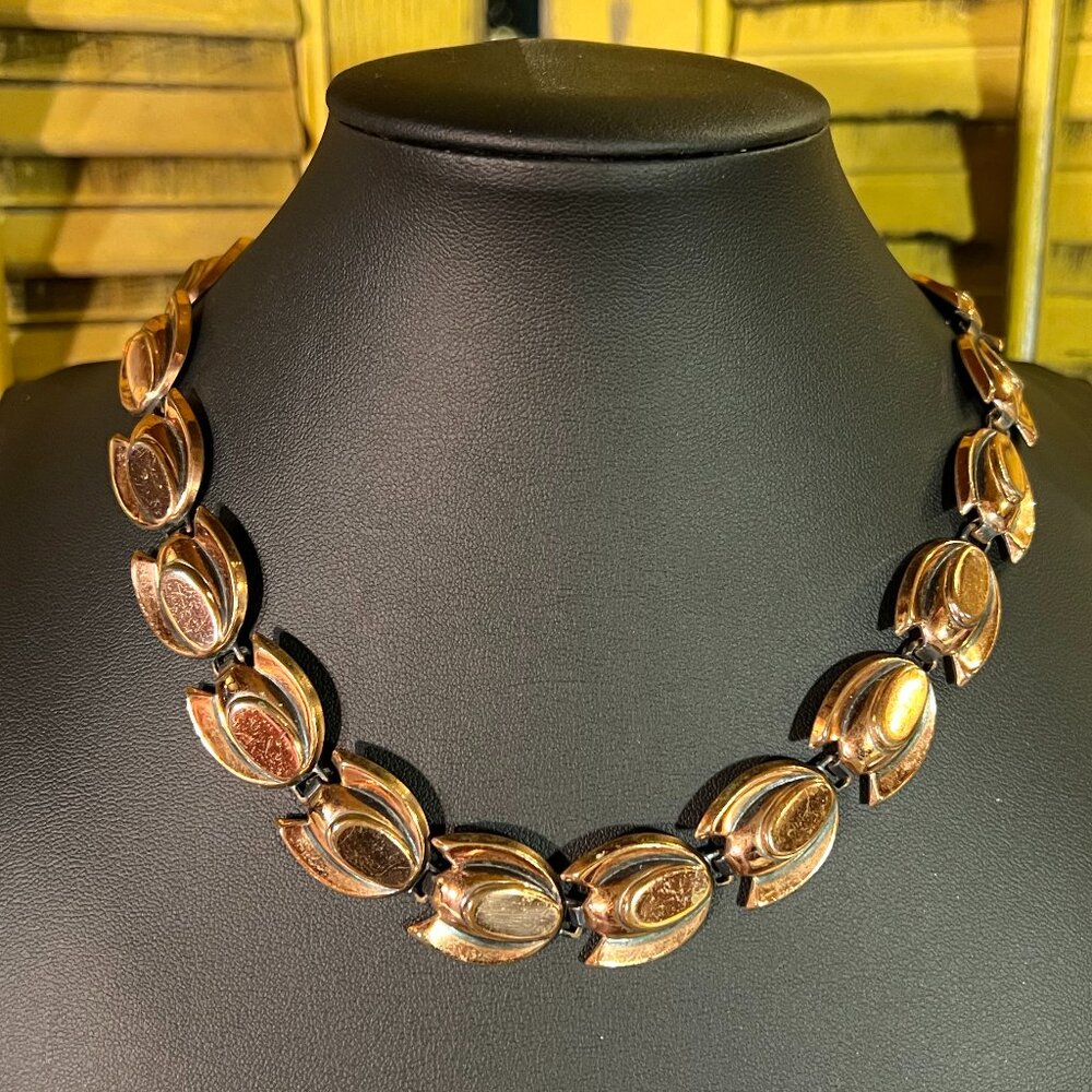 Beautiful Vintage Renior Copper Tulip Necklace